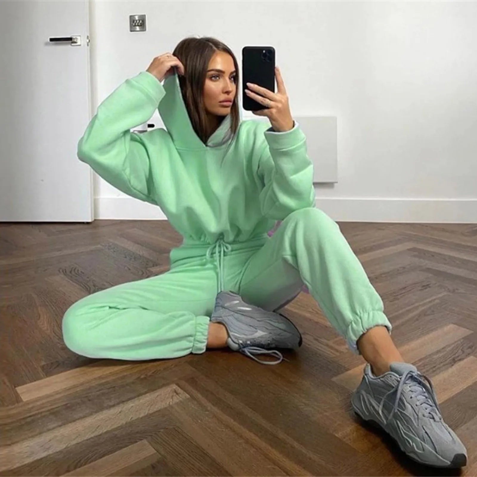Urban & Sporty Tracksuit Set