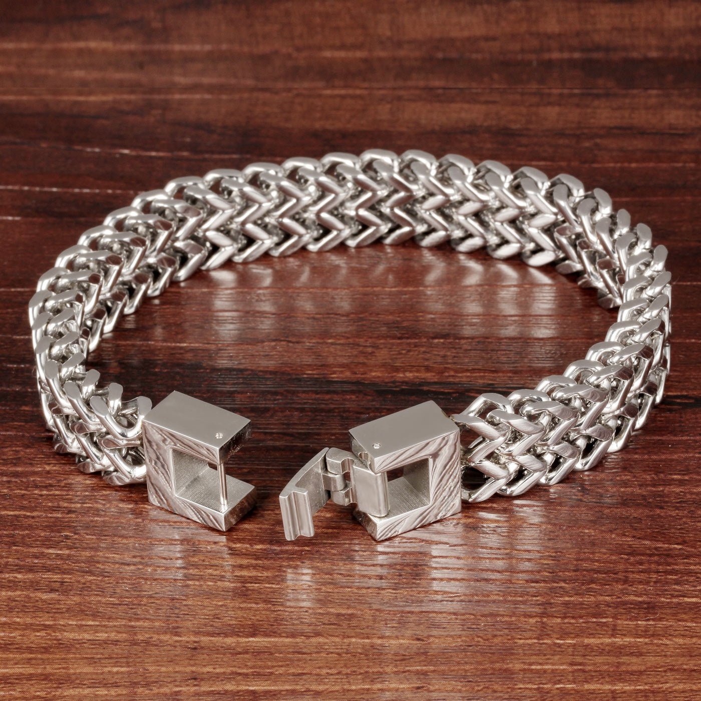 N790 Bracelet - THREADLIGHT