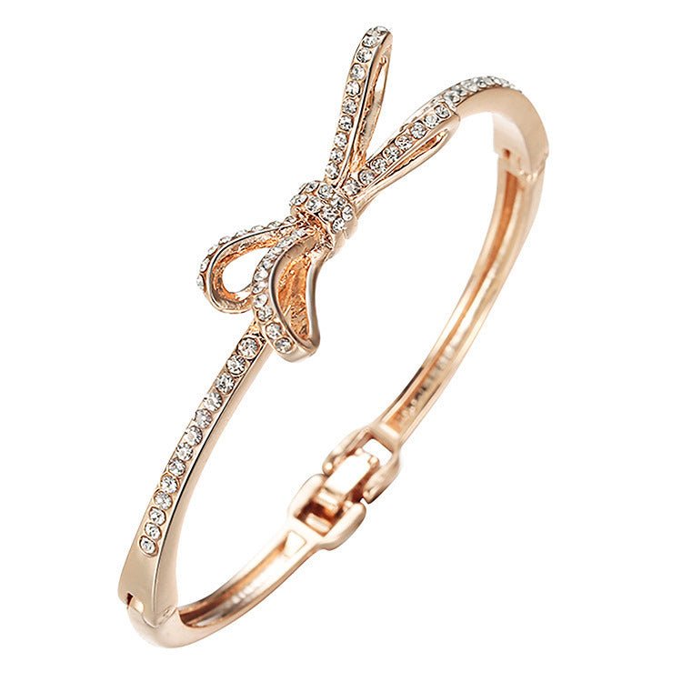 Women's Gold Alloy Bracelet - THREADLIGHT