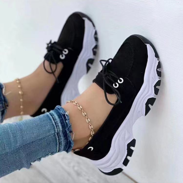 Lace - up Chunky Sneakers - THREADLIGHT