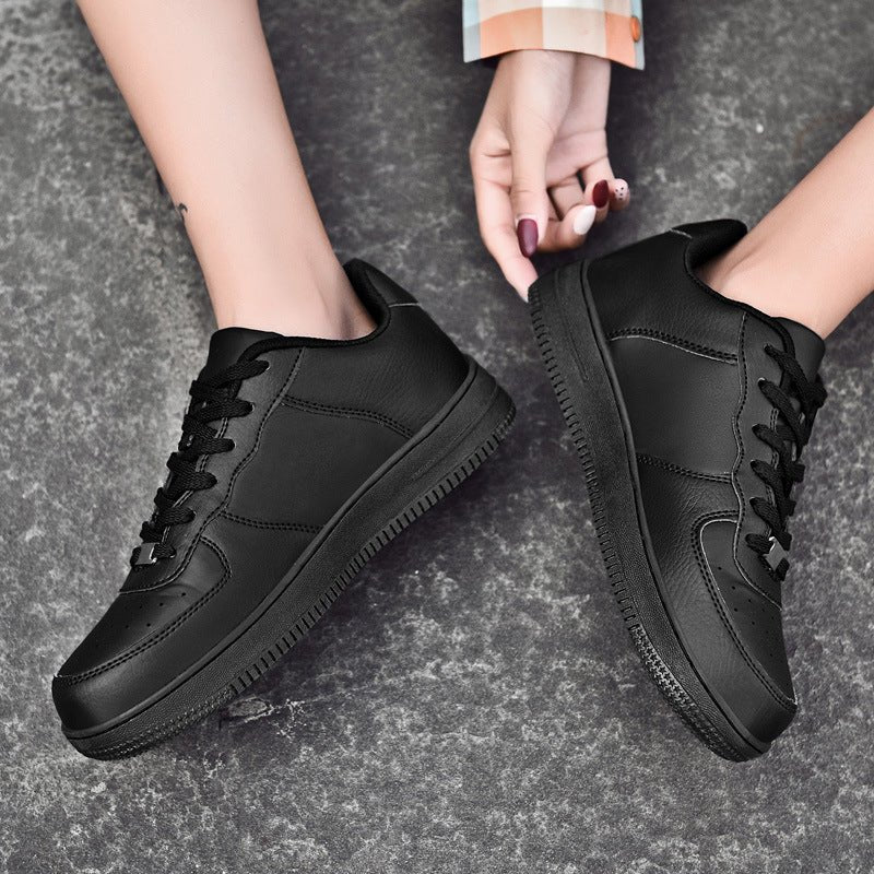 Leather Sneakers - THREADLIGHT