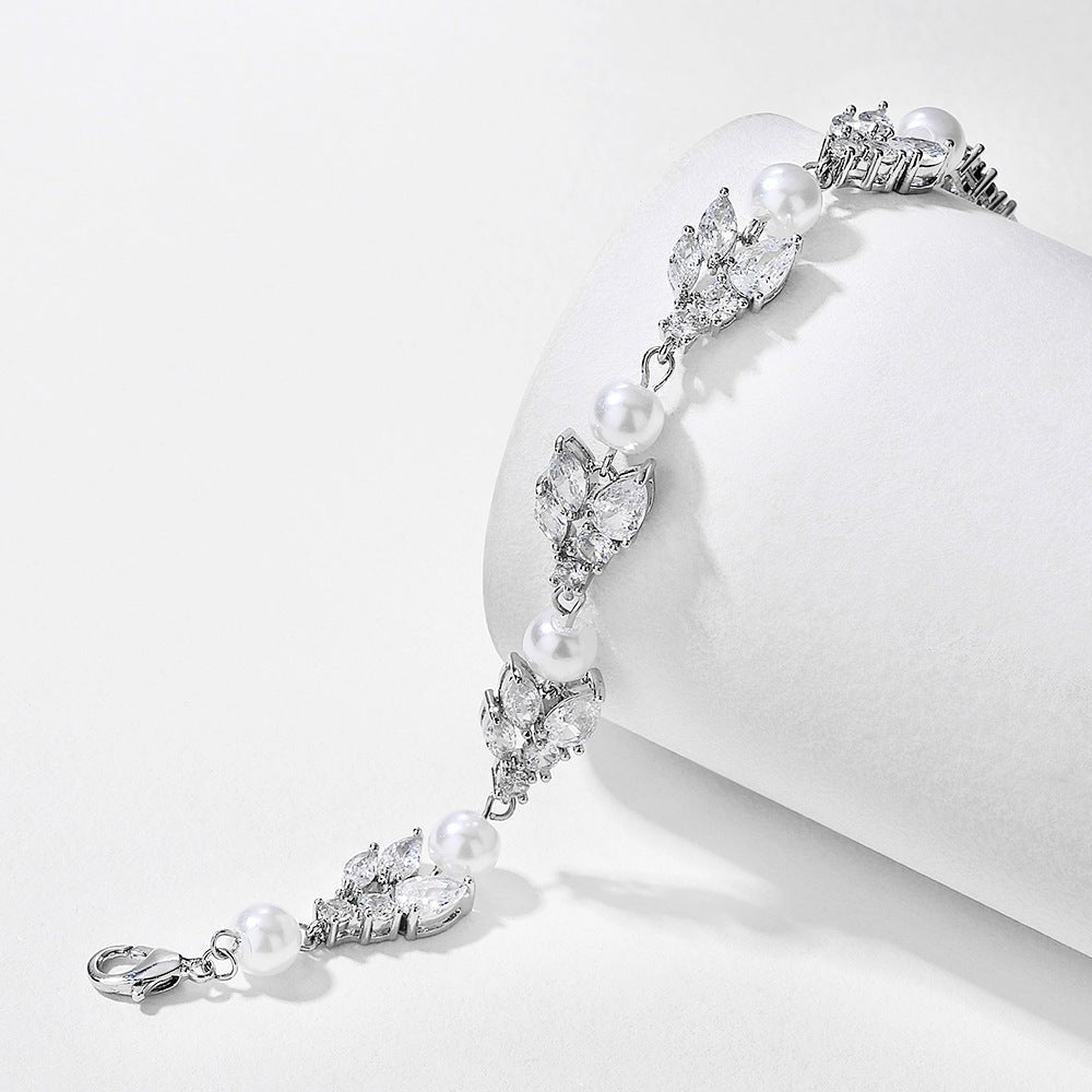 Light Luxury Micro Inlaid Zircon Girlfriends Jewelry - THREADLIGHT