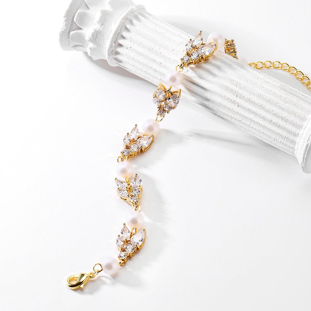 Light Luxury Micro Inlaid Zircon Girlfriends Jewelry - THREADLIGHT