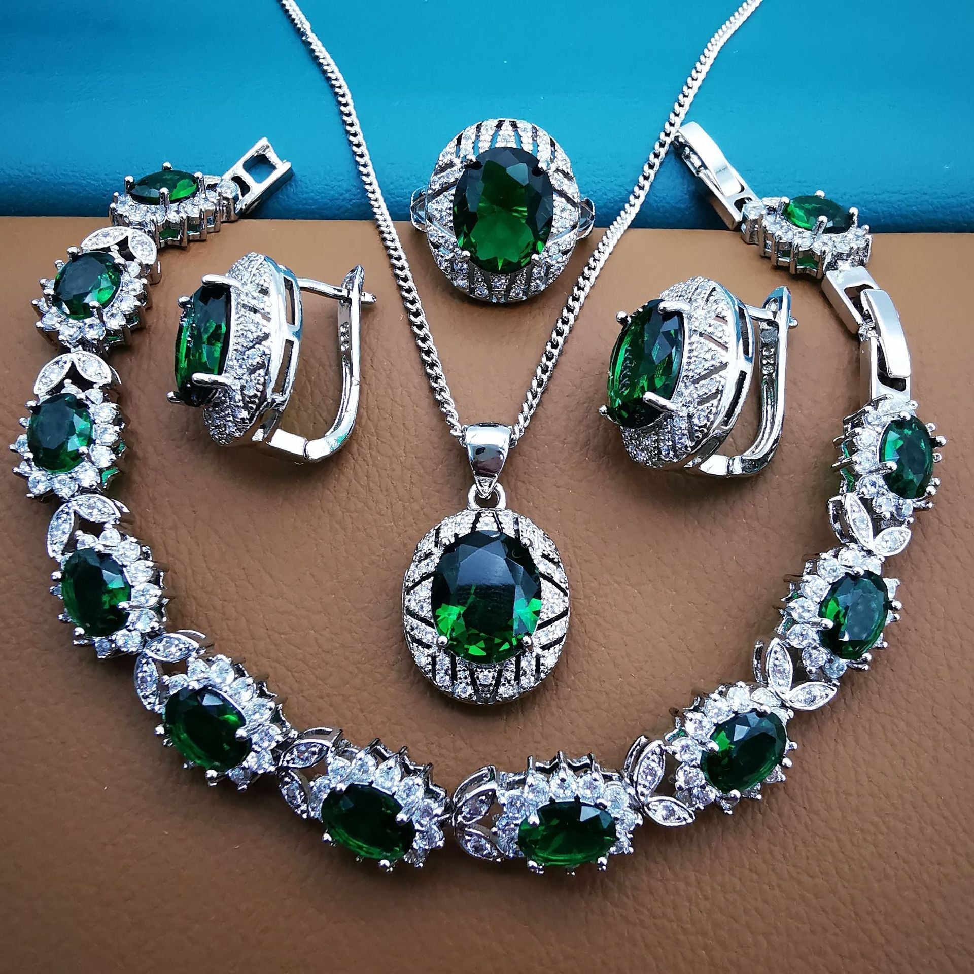 Luxury Temperament Wild Jewelry Suit - THREADLIGHT