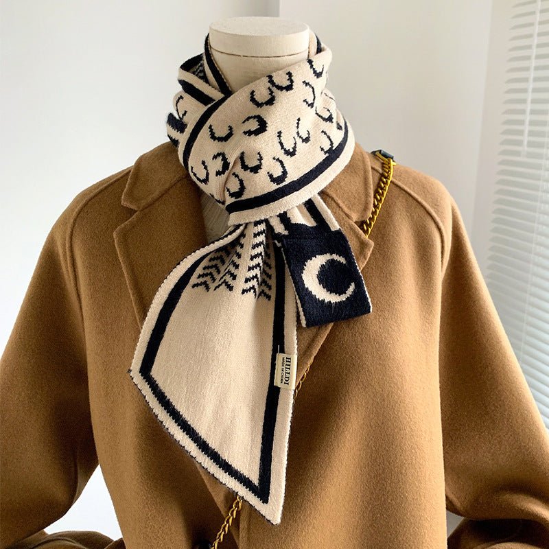 Students Decorate Warm And Lazy Scarves - THREADLIGHT