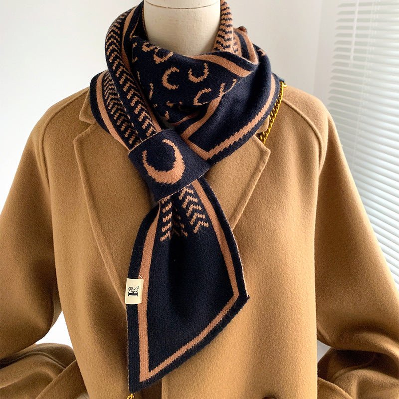 Students Decorate Warm And Lazy Scarves - THREADLIGHT