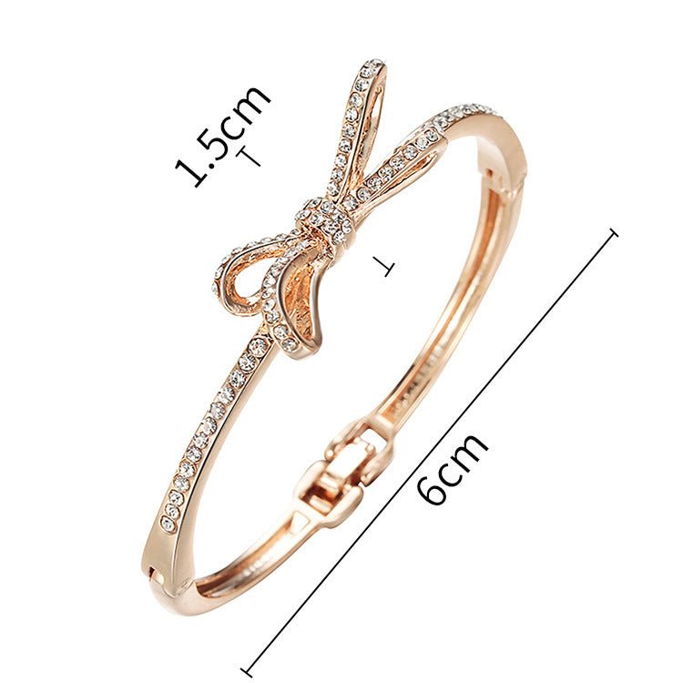 Women's Gold Alloy Bracelet - THREADLIGHT