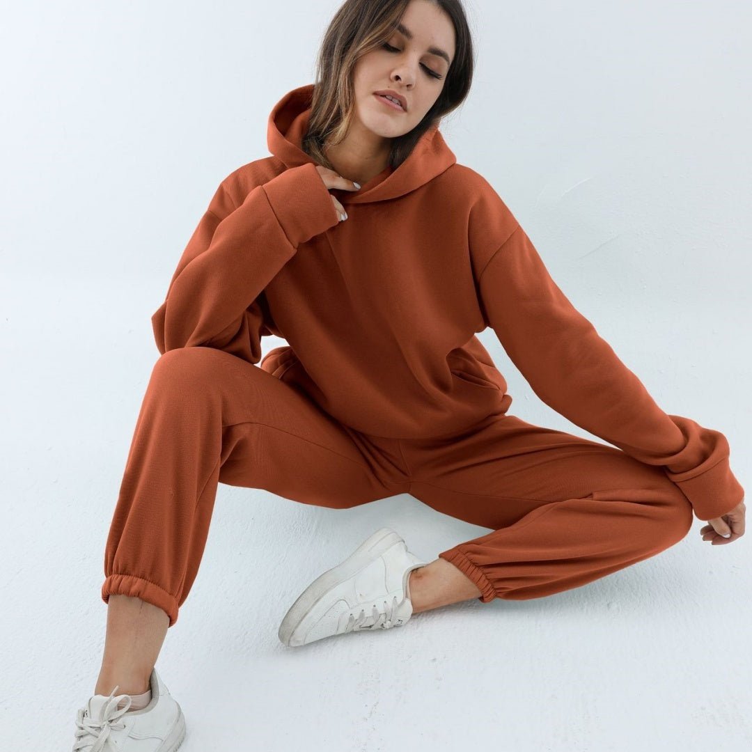 Women's Two - Piece Tracksuit Set - THREADLIGHT